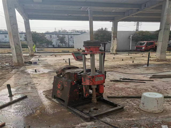 四更镇袖阀管小导管注浆加固施工工艺